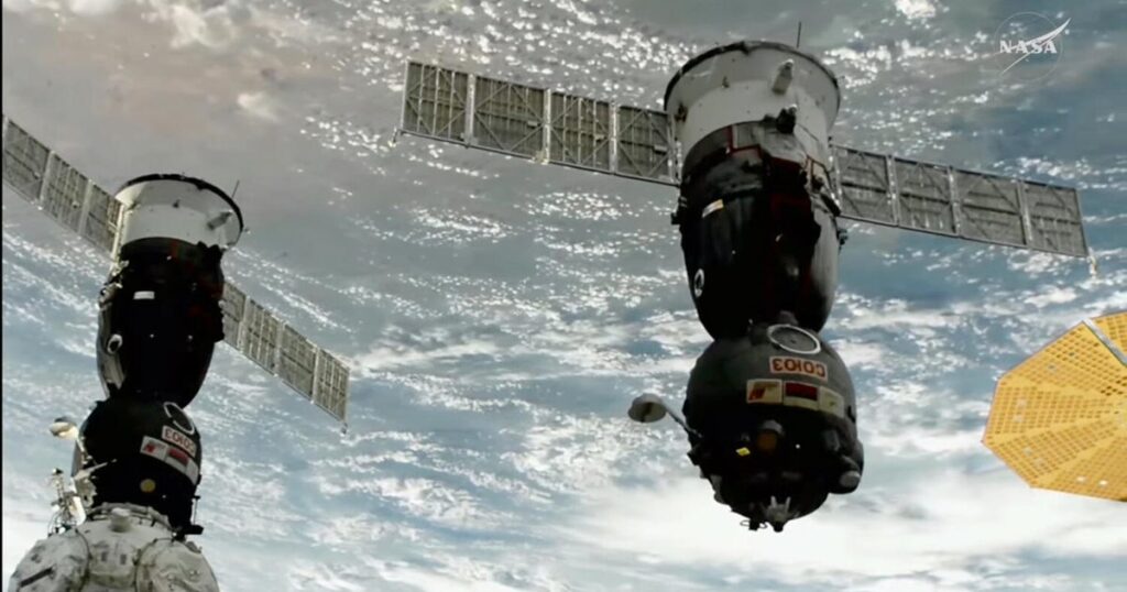 NASA astronaut, 2 cosmonauts return to Earth after eight NASA astronaut, 2 cosmonauts return to Earth after eight