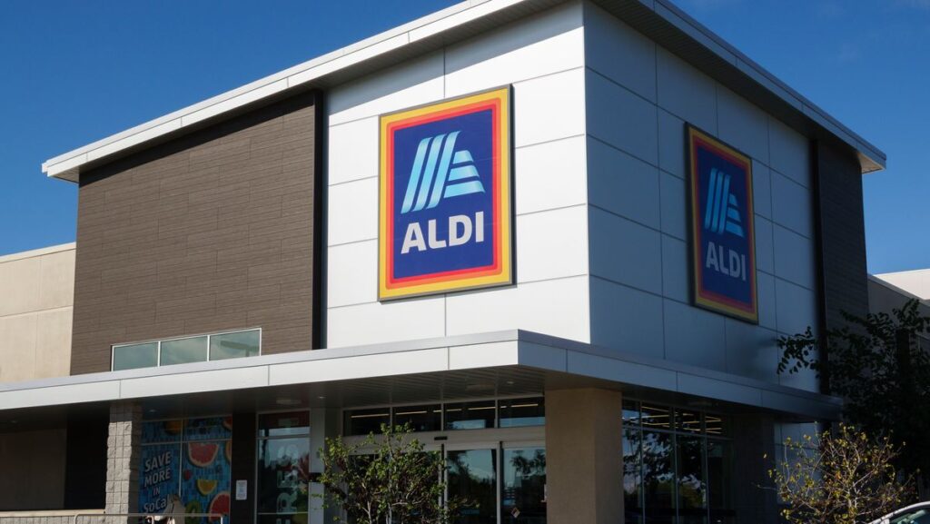 Aldi’s £17 portable gadget is ‘perfect for cleaning homes and cars’ Aldi's £17 portable gadget is 'perfect for cleaning homes and cars'