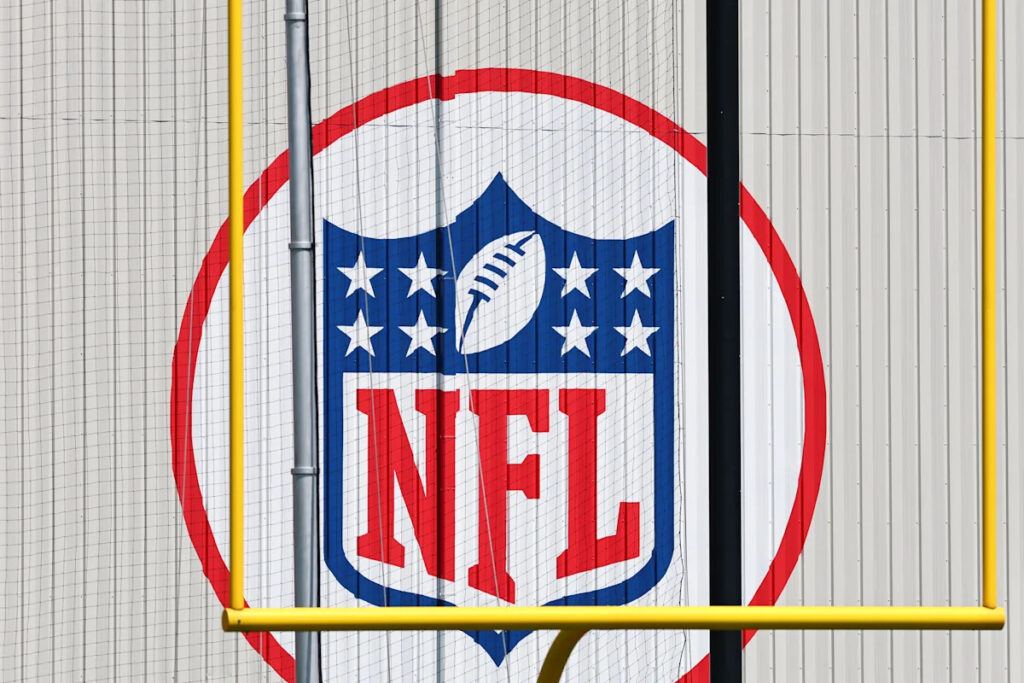 NFL training camp news, live updates: Panthers DE Nic Scourton reportedly tears ACL; Ravens cut QB Diego Pavia; Raiders, Fernando Mendoza agree to deal NFL training camp news, live updates: Panthers DE Nic Scourton reportedly tears ACL; Ravens cut QB Diego Pavia; Raiders, Fernando Mendoza agree to deal