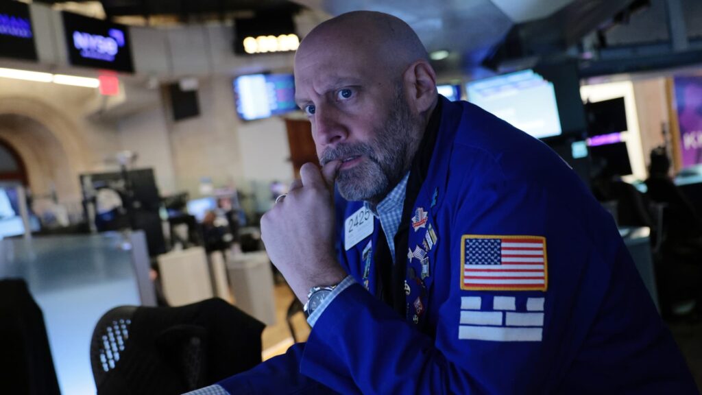 Dow tumbles 300 points as Brent crude tops $100, Alphabet and Tesla drop: Live updates Dow tumbles 300 points as Brent crude tops $100, Alphabet and Tesla drop: Live updates