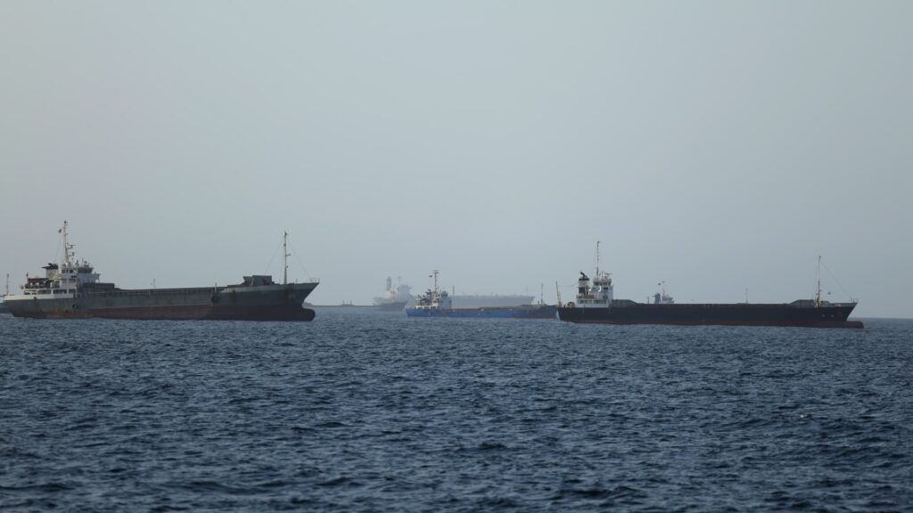 U.S. revokes Iran oil sales authorization after tanker attacks U.S. revokes Iran oil sales authorization after tanker attacks