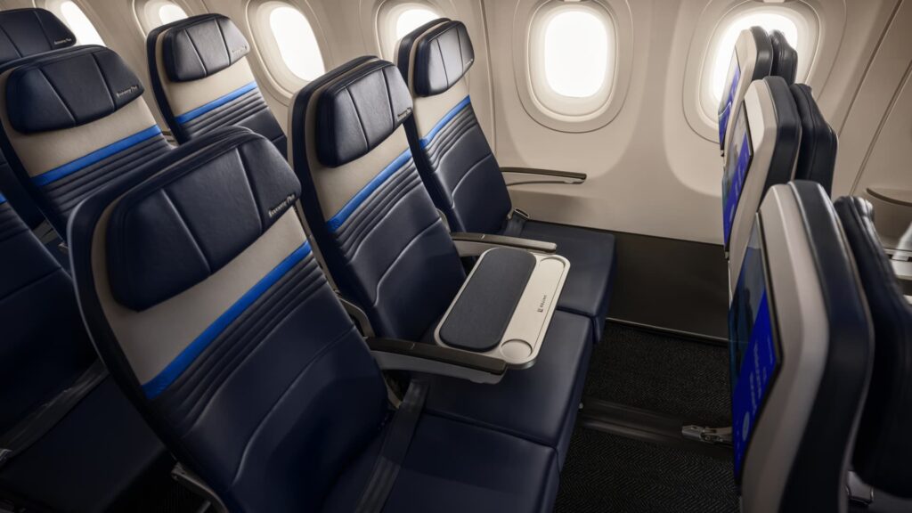 United Airlines’ new upsell: Keeping other travelers out of the middle seat United Airlines' new upsell: Keeping other travelers out of the middle seat
