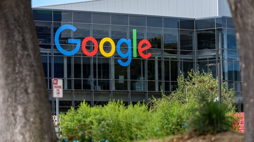 Tesla earnings, Amazon layoffs, Kevin Warsh's favorite phrases and more in Morning Squawk