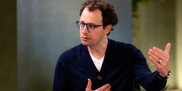 Anthropic's new AI model rivals Fable 5 and is cheaper as businesses fret about costs
