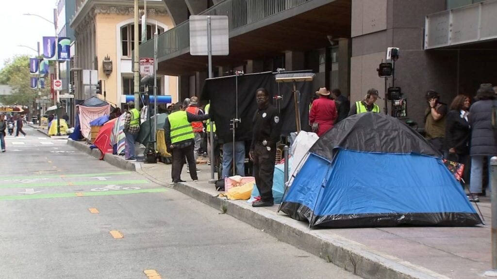 Hollywood is in SF, and it’s fighting for more flicks: Here’s a look at film set spotted downtown Hollywood is in SF, and it's fighting for more flicks: Here's a look at film set spotted downtown