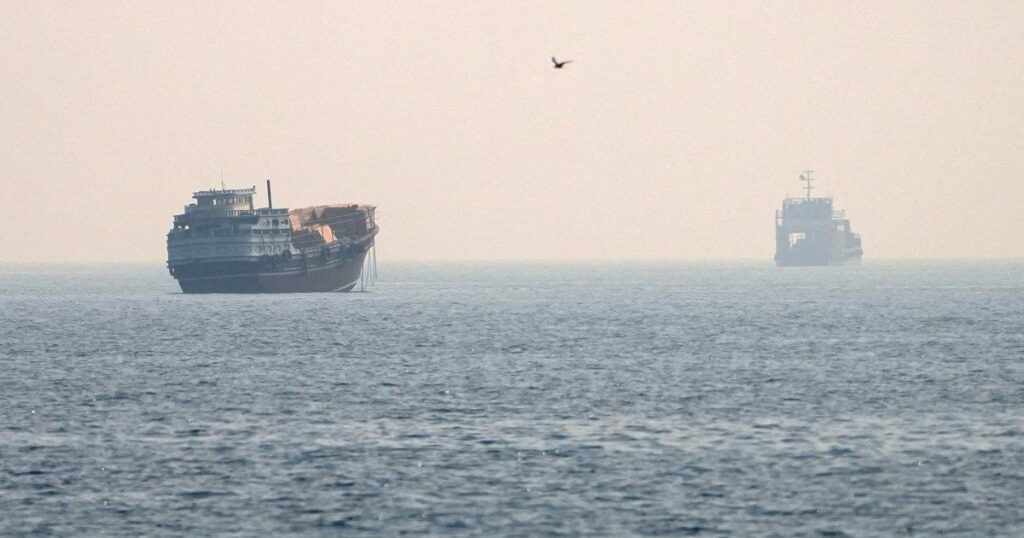 Strait of Hormuz traffic plunges as US, Iran resume fighting Strait of Hormuz traffic plunges as US, Iran resume fighting