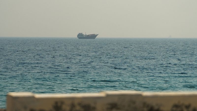Live updates: Iran foreign minister in Oman to discuss Strait of Hormuz Live updates: Iran foreign minister in Oman to discuss Strait of Hormuz