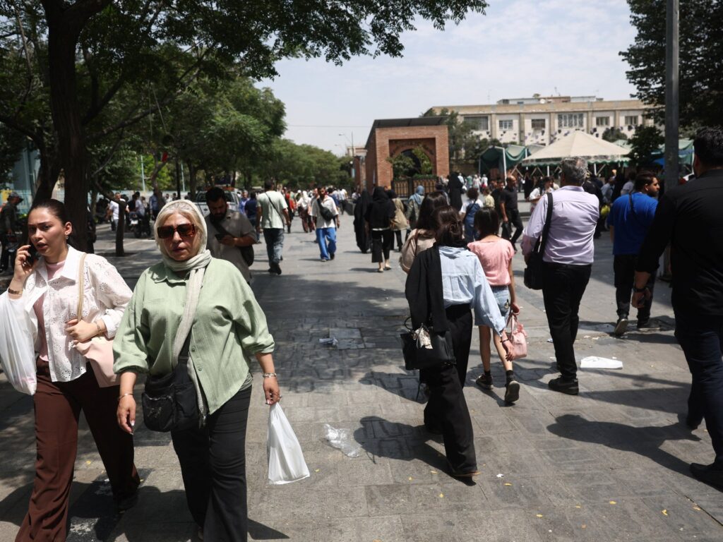 Iranians struggle to get by amid US war and domestic woes Iranians struggle to get by amid US war and domestic woes