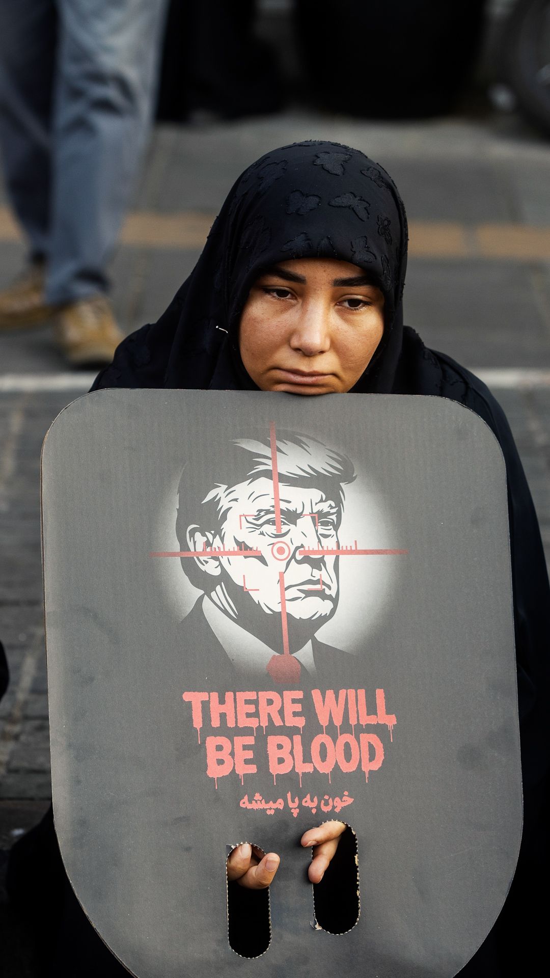 22787979 - Iran Reax Fred C VRTC Thumb.jpg