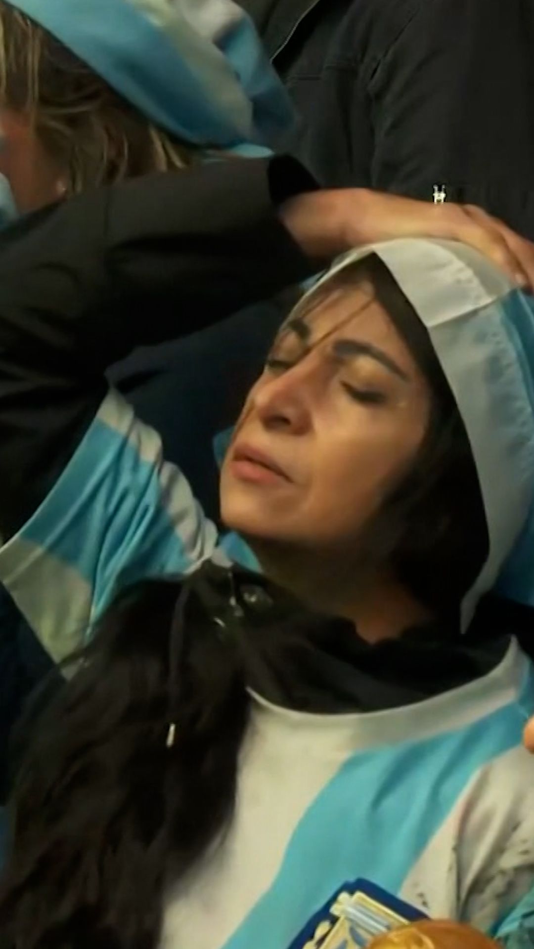 22820794 - argentina loss vv CLN.00_00_23_09.Still001.jpg