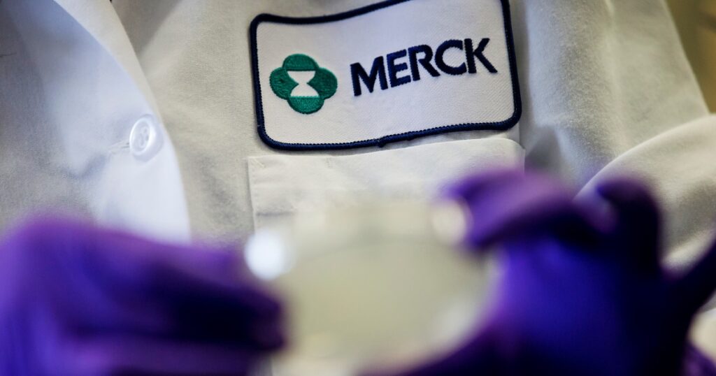 FDA approves new kind of cholesterol pill FDA approves new kind of cholesterol pill