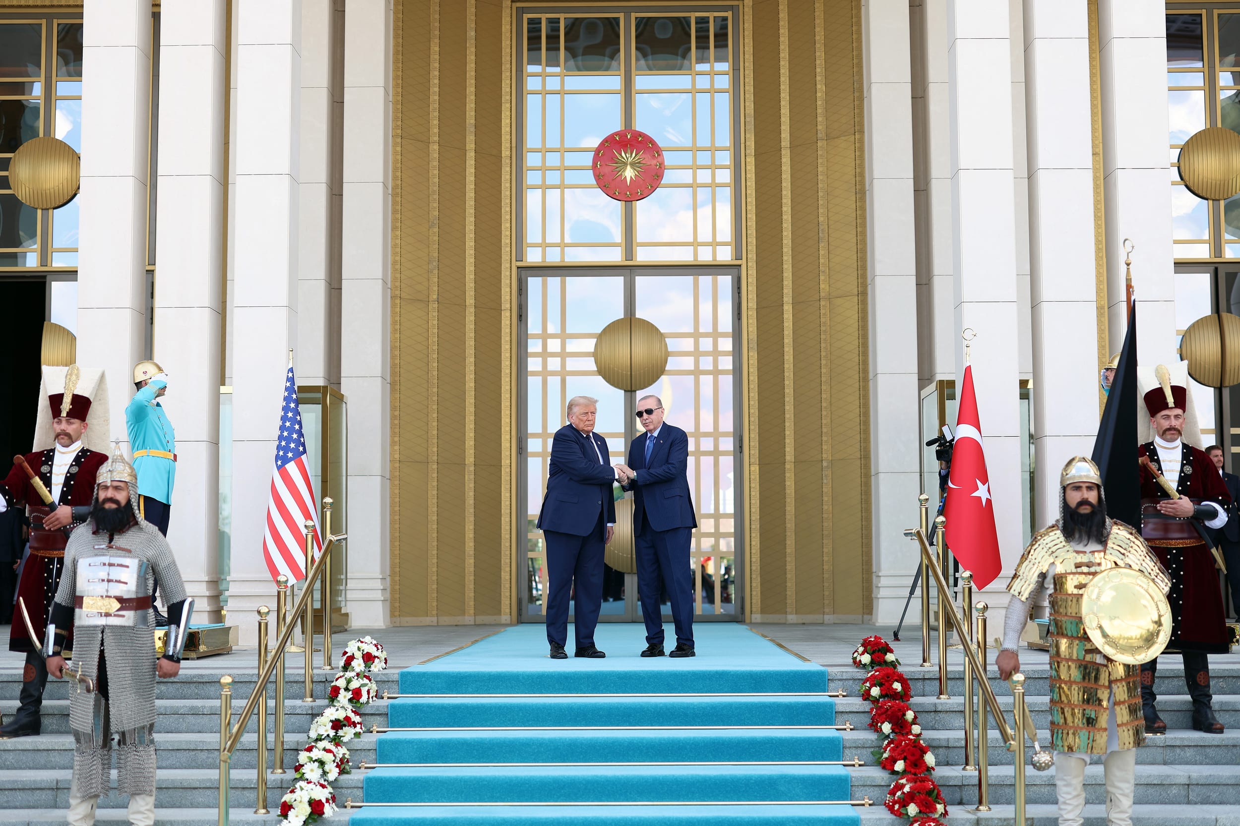 Turkish President Erdogan welcomes US President Trump with official ceremony in Ankara