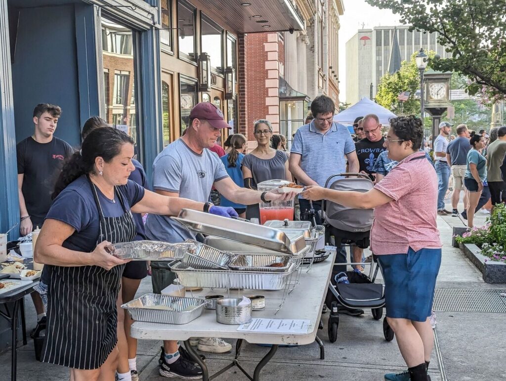 Weekly food festival returns to downtown Glens Falls