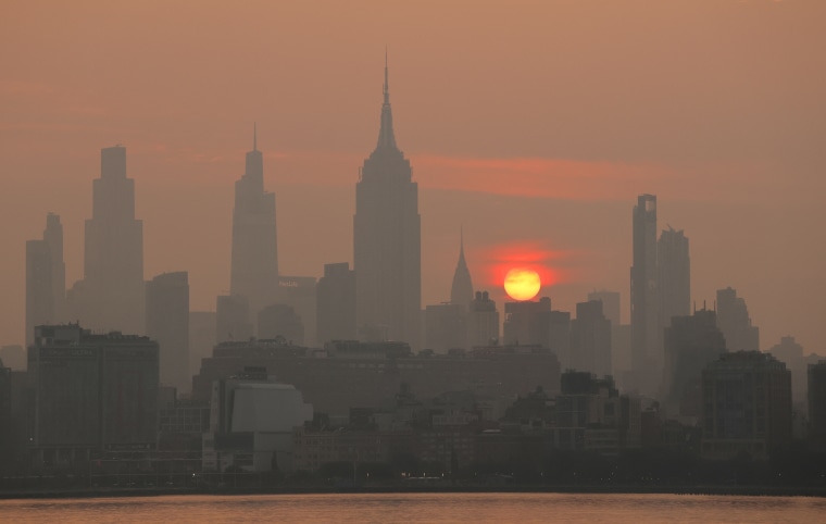 Wildfire Smoke Sunrise in New York City