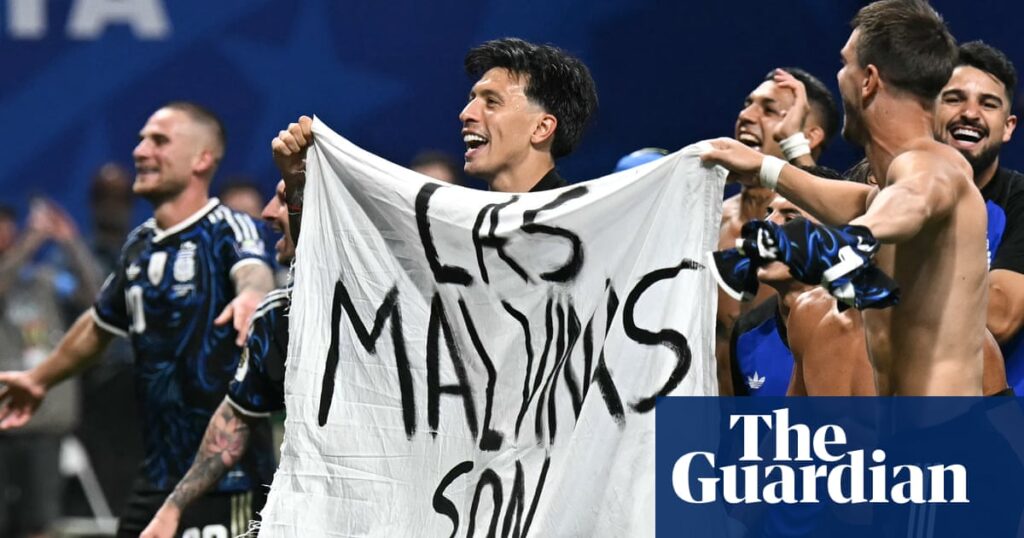 ‘Malvinas are Argentinian’: World Cup holders celebrate win over England with Falklands banner ‘Malvinas are Argentinian’: World Cup holders celebrate win over England with Falklands banner