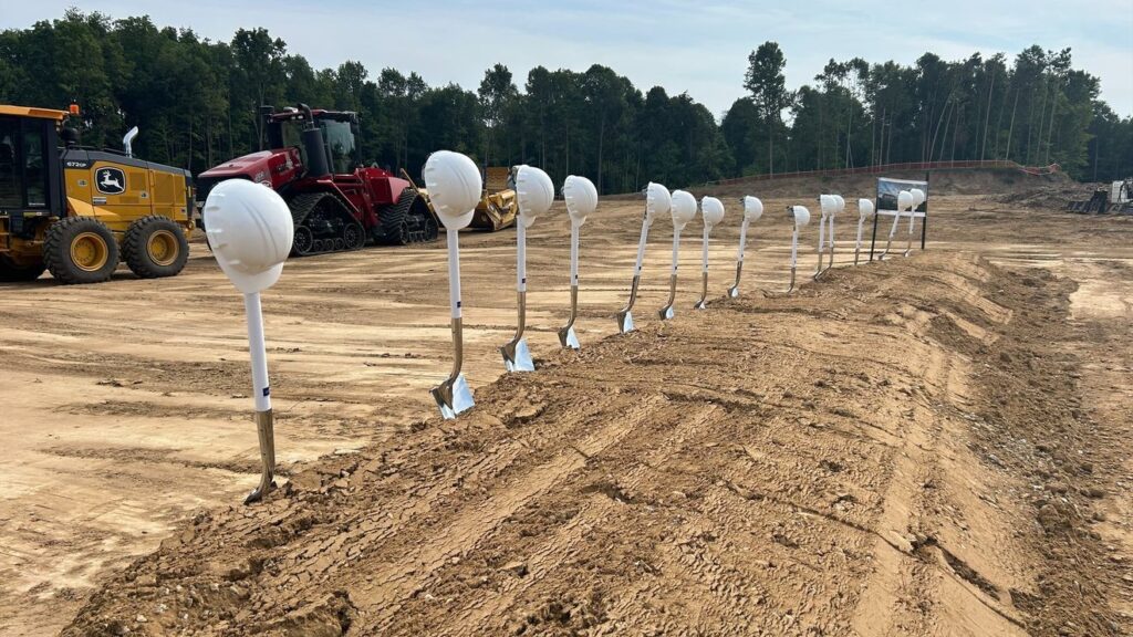 PHOTOS: Kalamazoo’s new $49M youth sports complex breaks ground PHOTOS: Kalamazoo's new $49M youth sports complex breaks ground