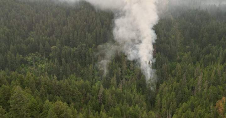 Explosive growth of Brunswick Creek fire triggers air quality warning Explosive growth of Brunswick Creek fire triggers air quality warning