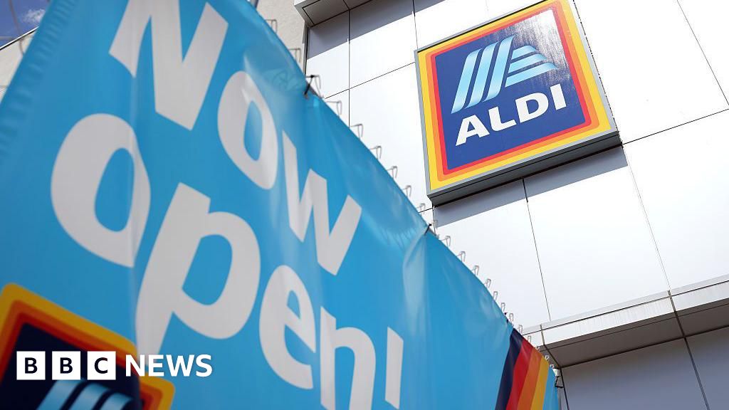 How Aldi is taking on US supermarkets with its $4 almond butter How Aldi is taking on US supermarkets with its $4 almond butter