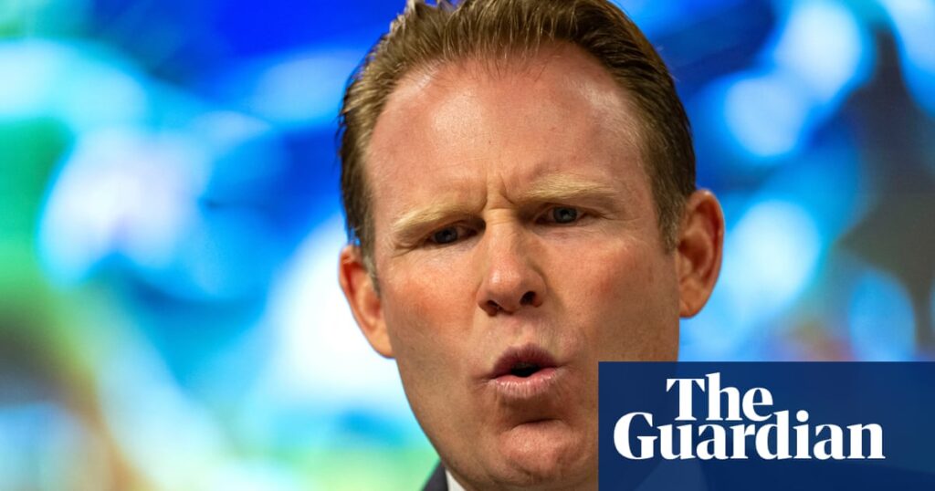 White House’s World Cup head defends Trump lobbying Fifa over red card White House’s World Cup head defends Trump lobbying Fifa over red card
