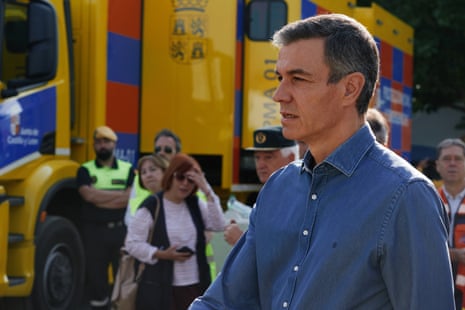 Pedro Sánchez arrives at the firefighters central control in Navaluenga, Avila, in central Spain.