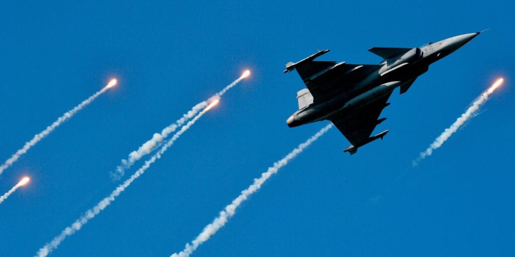 Ukraine is finally going to get Gripen fighters built for a Russia fight, but new jets come with new challenges Ukraine is finally going to get Gripen fighters built for a Russia fight, but new jets come with new challenges