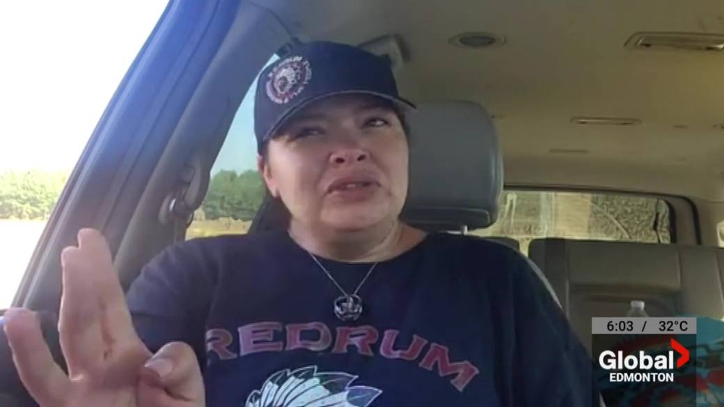 Click to play video: 'Alberta woman mourns fiancé killed in motorcycle vs. semi crash'
