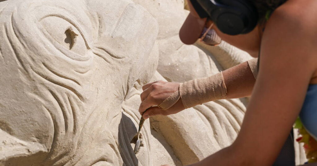 On Revere Beach, international sand sculptors showcase their talent On Revere Beach, international sand sculptors showcase their talent