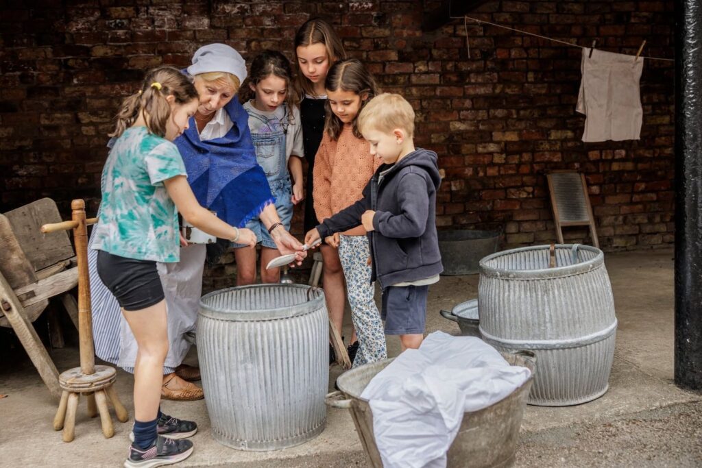 Kids Can Try Out the ‘Oliver Twist’ Lifestyle at This English Museum Revealing Conditions for Poor People in a Victorian Workhouse Kids Can Try Out the 'Oliver Twist' Lifestyle at This English Museum Revealing Conditions for Poor People in a Victorian Workhouse