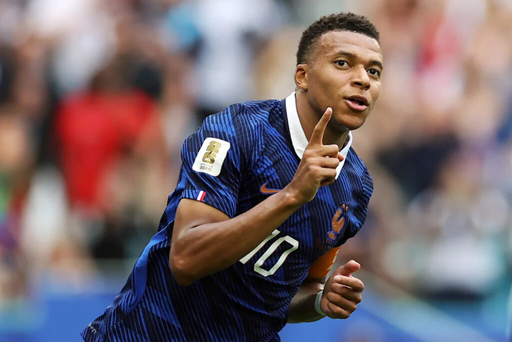 World Cup Golden Boot: Kylian Mbappé wins after Lionel Messi is held scoreless in final World Cup Golden Boot: Kylian Mbappé wins after Lionel Messi is held scoreless in final