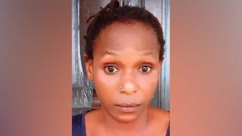 Camilla Alhassan/TikTok A close of Camilla Alhassan with short natural hair