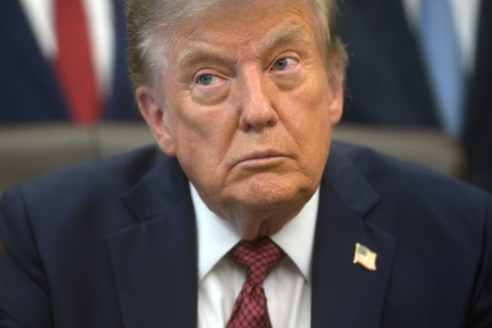Airstrikes have paused and talks are pressing forward. But can the US and Iran take the off Airstrikes have paused and talks are pressing forward. But can the US and Iran take the off