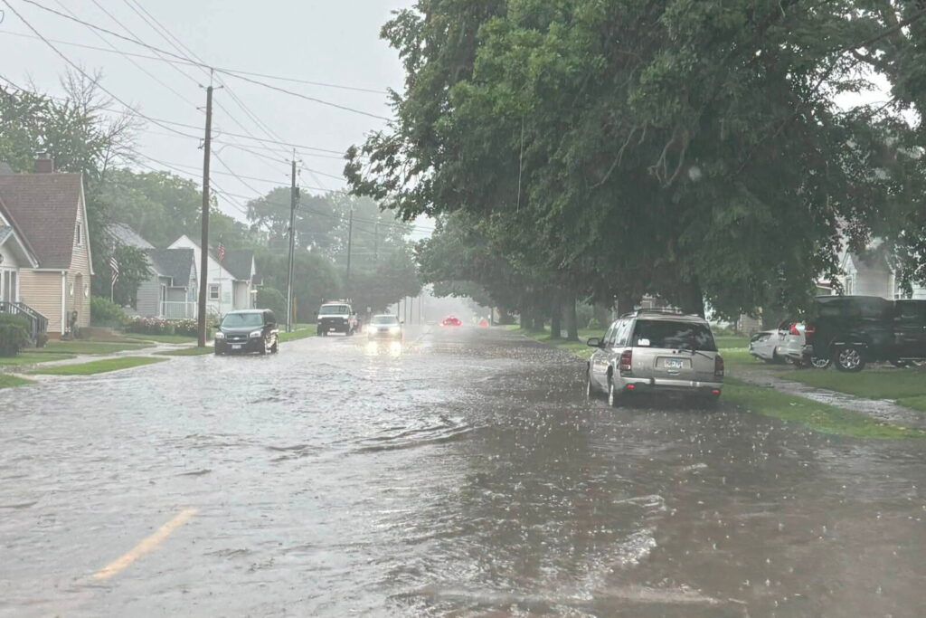 Travel advisory in place for Austin, Mower County due to flash flooding Travel advisory in place for Austin, Mower County due to flash flooding