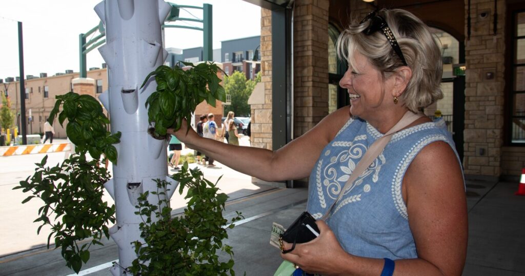 Cyclospora has Kansans shopping for locally grown produce. Is it safer?