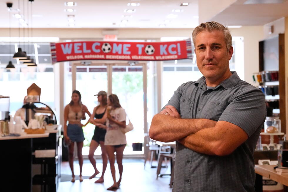 Small businesses say they’re having a good summer as Americans travel closer to home Small businesses say they're having a good summer as Americans travel closer to home