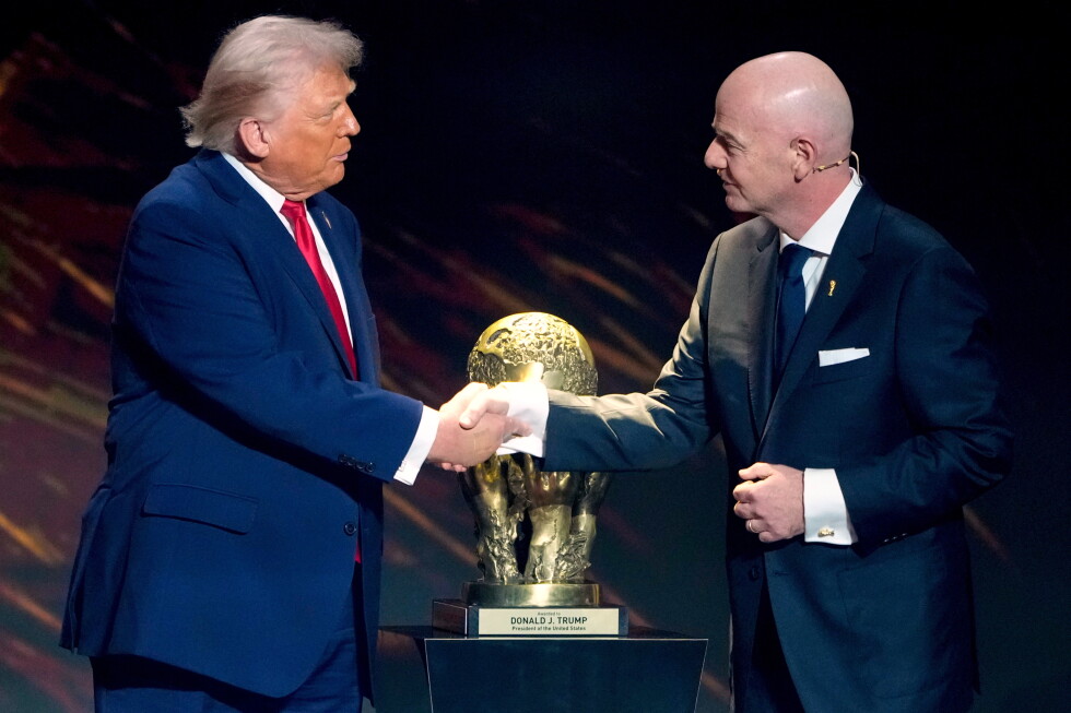 FIFA lifts US star striker Balogun’s red card suspension at World Cup after Trump calls Infantino FIFA lifts US star striker Balogun’s red card suspension at World Cup after Trump calls Infantino