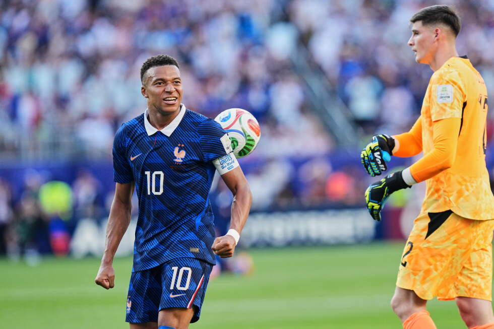 Kylian Mbappé condemns Paraguayan senator over racist remarks after World Cup match Kylian Mbappé condemns Paraguayan senator over racist remarks after World Cup match