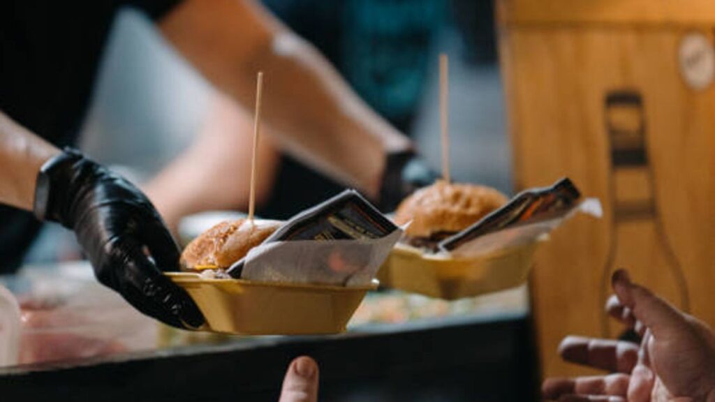 Who’s hungry? Chattanooga World Food Truck Festival rolls into Riverpark Saturday Who's hungry? Chattanooga World Food Truck Festival rolls into Riverpark Saturday
