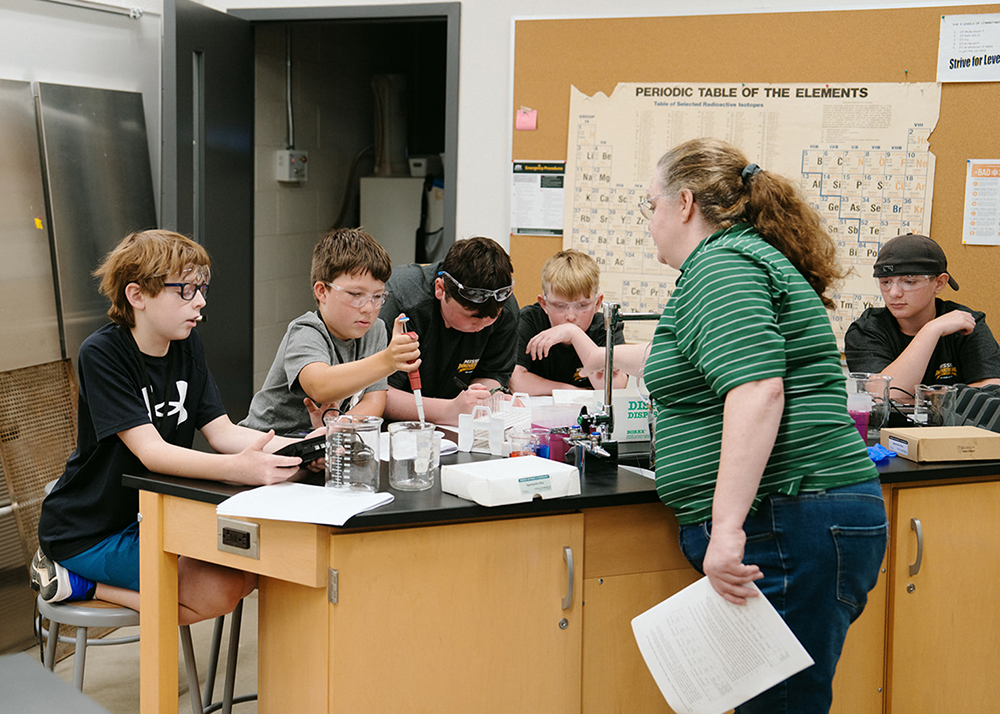 STEAM Camp Draws Bright Young Minds to ATU STEAM Camp Draws Bright Young Minds to ATU