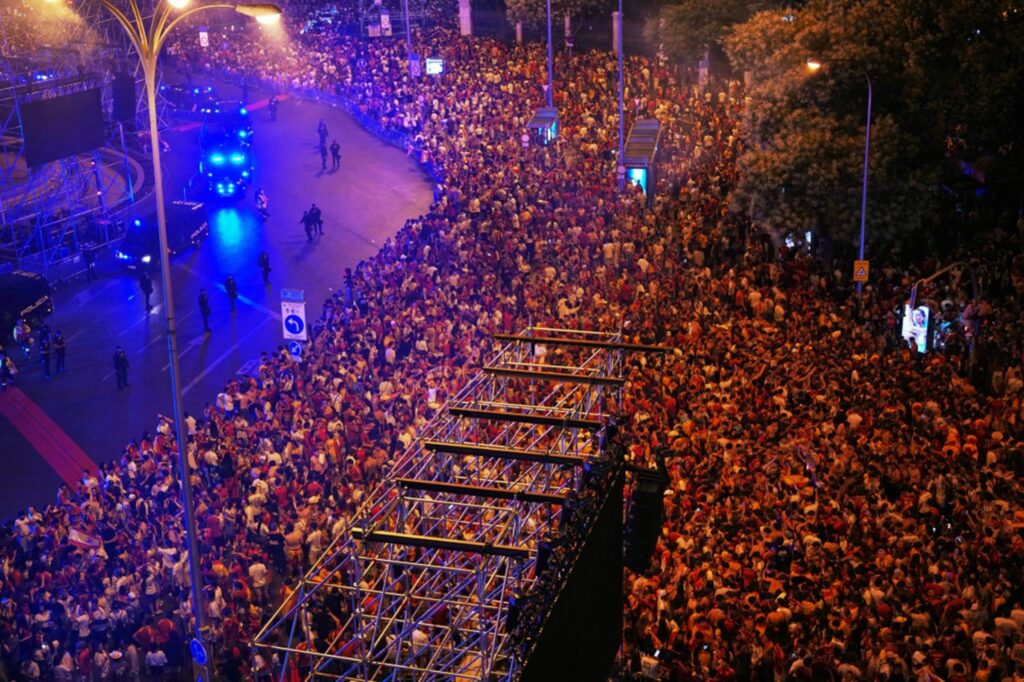 Boy, 13, dead in Spain after World Cup celebration ‘turned into a tragedy’ Boy, 13, dead in Spain after World Cup celebration ‘turned into a tragedy’