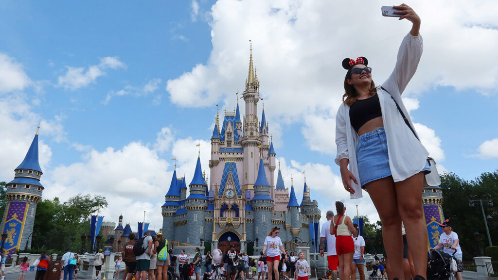 Should Disney Exit the Streaming Business? Should Disney Exit the Streaming Business?