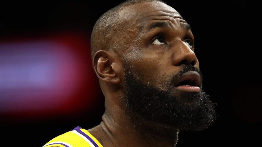 NBA Trade Rumors: What’s Next After LeBron James Decision for Cavs, Warriors, More NBA Trade Rumors: What's Next After LeBron James Decision for Cavs, Warriors, More