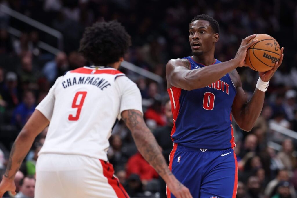 What’s a fair deal for Jalen Duren? We asked NBA execs for their best offer What’s a fair deal for Jalen Duren? We asked NBA execs for their best offer