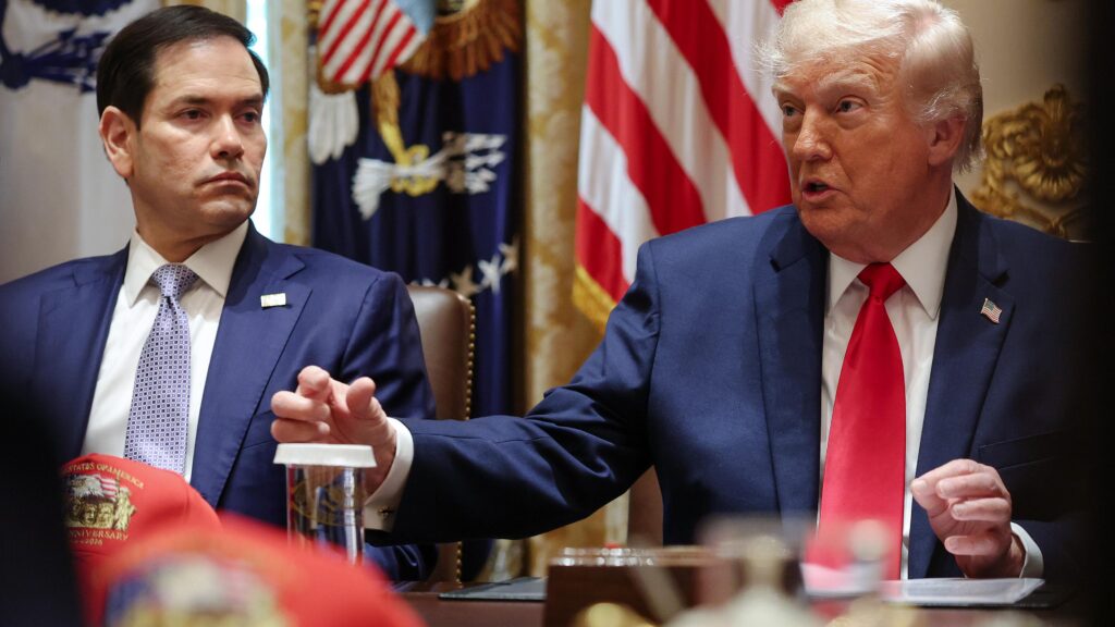 ‘Enough Is Enough’: Lawmakers Criticize Trump Over Resumption of Iran War 'Enough Is Enough': Lawmakers Criticize Trump Over Resumption of Iran War