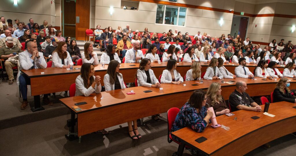 Medical school welcomes thriving physician assistant studies department Medical school welcomes thriving physician assistant studies department