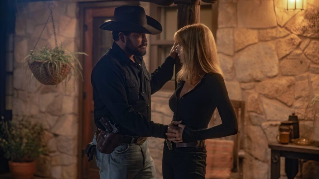 ‘Dutton Ranch’ Duo Kelly Reilly and Cole Hauser Talk Season 2 After Cliffhanger Finale, New Showrunner and Taylor Sheridan ‘Dutton Ranch’ Duo Kelly Reilly and Cole Hauser Talk Season 2 After Cliffhanger Finale, New Showrunner and Taylor Sheridan