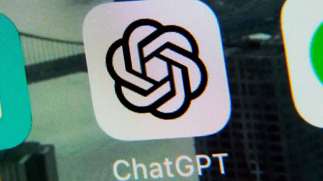 Click to play video: 'ChatGPT, AI apps changing the way schools are teaching'