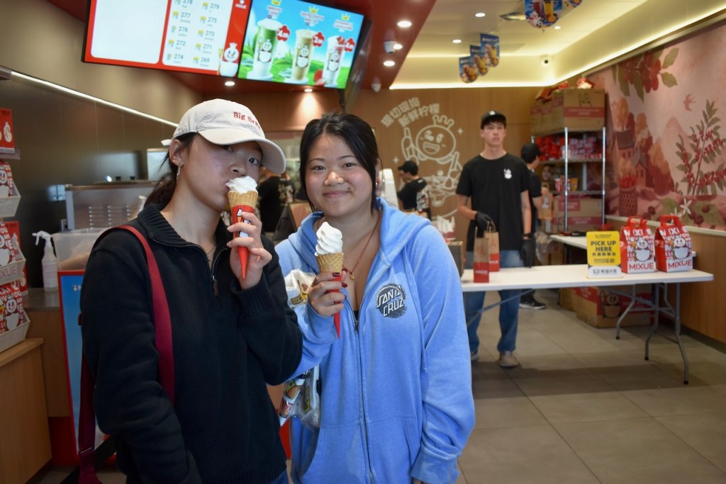 The world’s largest fast-food chain is now open in the Bay Area. And it has $1.59 ice cream cones. The world’s largest fast-food chain is now open in the Bay Area. And it has $1.59 ice cream cones.