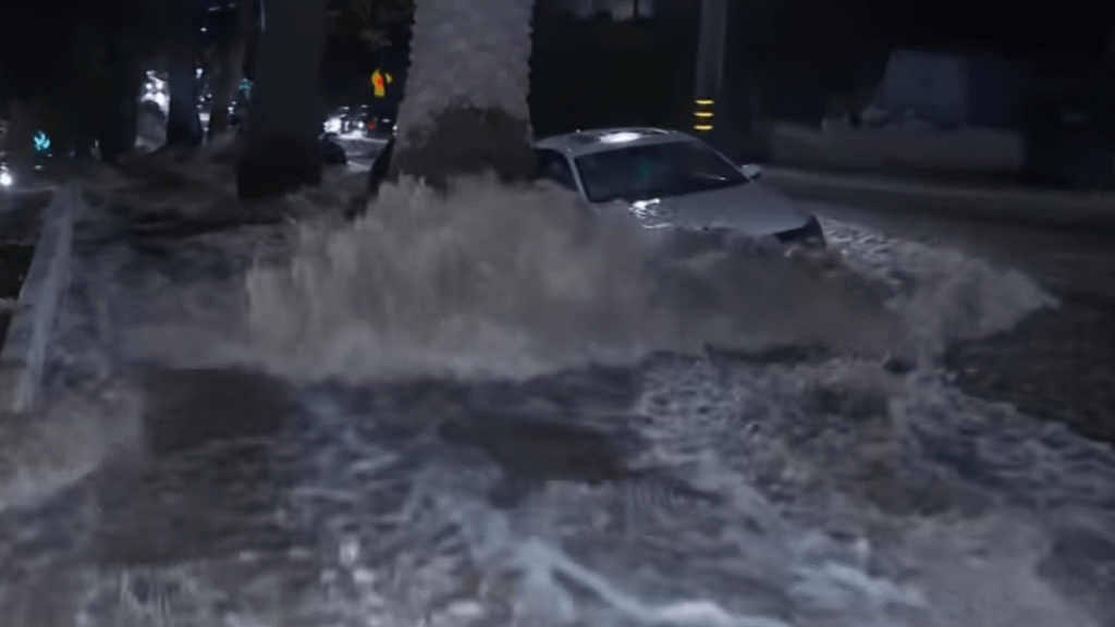 Water main break floods West Hollywood neighborhood Water main break floods West Hollywood neighborhood