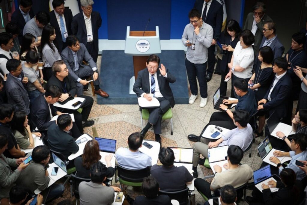 South Korea’s Lee urges action on stock market reform South Korea’s Lee urges action on stock market reform