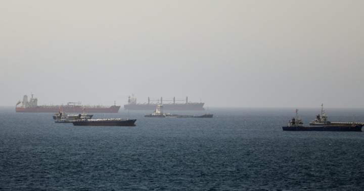 Tanker in the Strait of Hormuz caught fire after being struck by projectile – National Tanker in the Strait of Hormuz caught fire after being struck by projectile - National